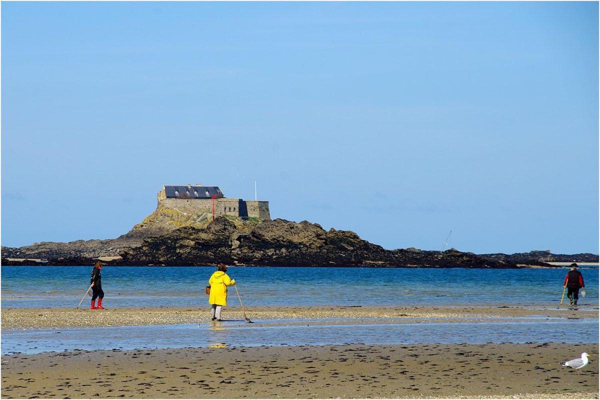 Quartier Saint-Enogat Maison De Charme Proche Des Plages Dinard Esterno foto